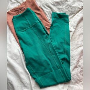 Girlfriend collective high rise compressive 28” legging chartreuse size small